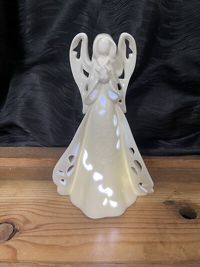 9 1/2&quot; LED Lighted Angel