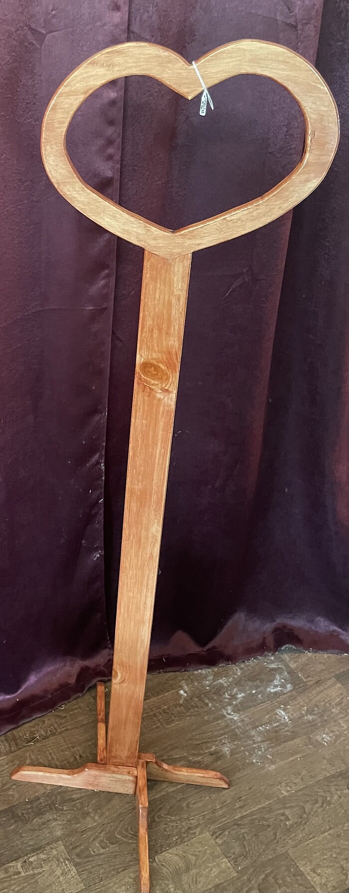 "Heart" Throw Stand