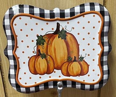 Metal Pumpkin Sign