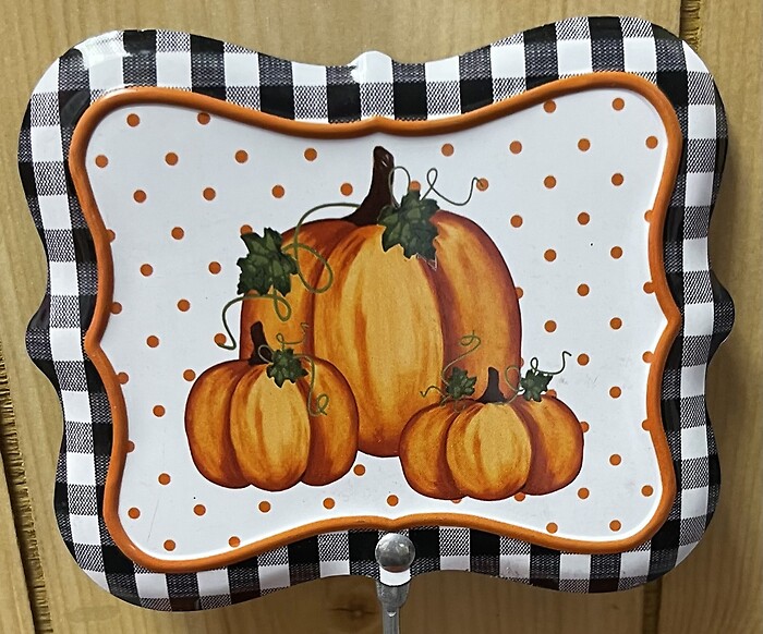 Metal Pumpkin Sign